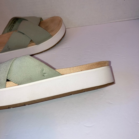 KOOLABURRA by UGG Carenza Slipon Wedge Flats Sandals Open Toe Women's Size 8.5 - Picture 5 of 10